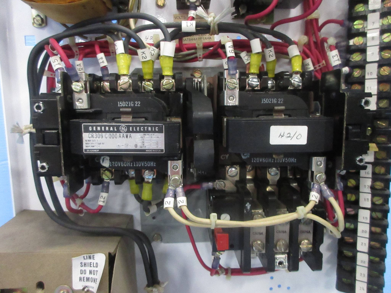 General Electric GE 8000 Size 1 Reversing Starter 7 Amp Breaker 24" MCC Bucket (TK4191-61)