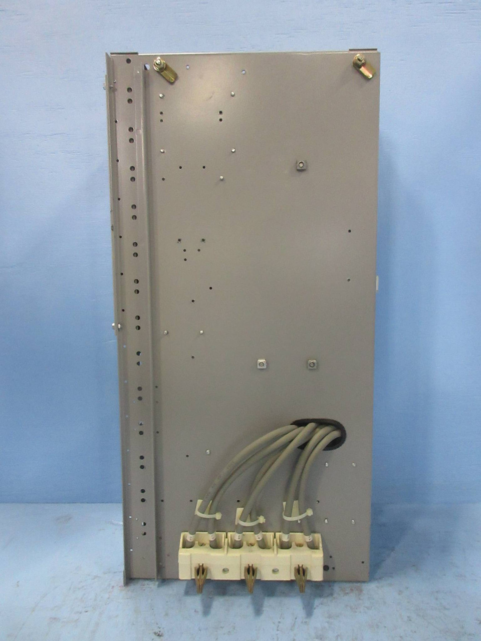 GE 8000 Size 4 Starter 150 Amp Breaker Type 30" MCC Bucket HMCP CR306F0 150A (TK4195-12)