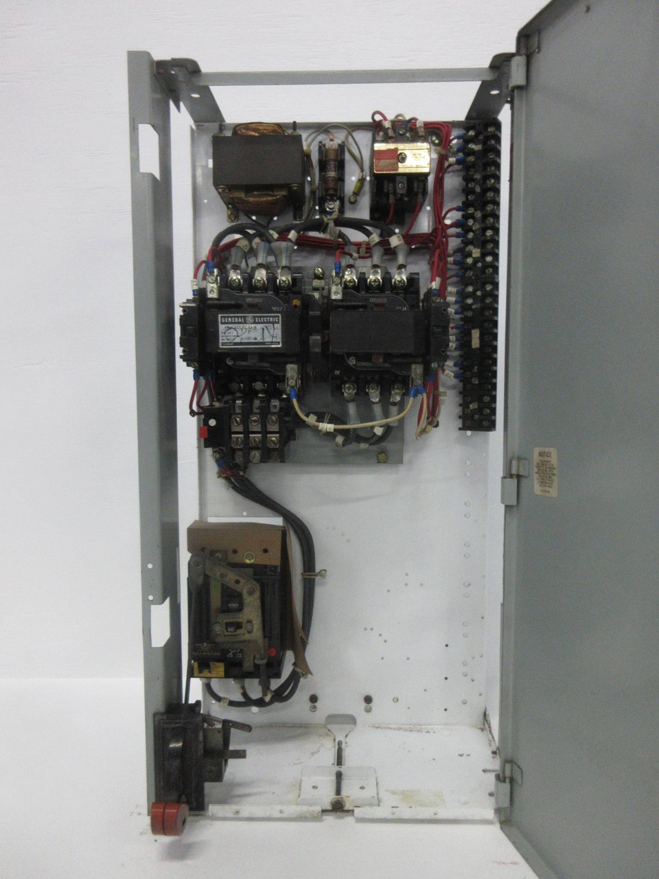 General Electric GE 8000 Size 2 Reversing Starter 50 Amp Breaker 30" MCC Bucket (TK4201-11)