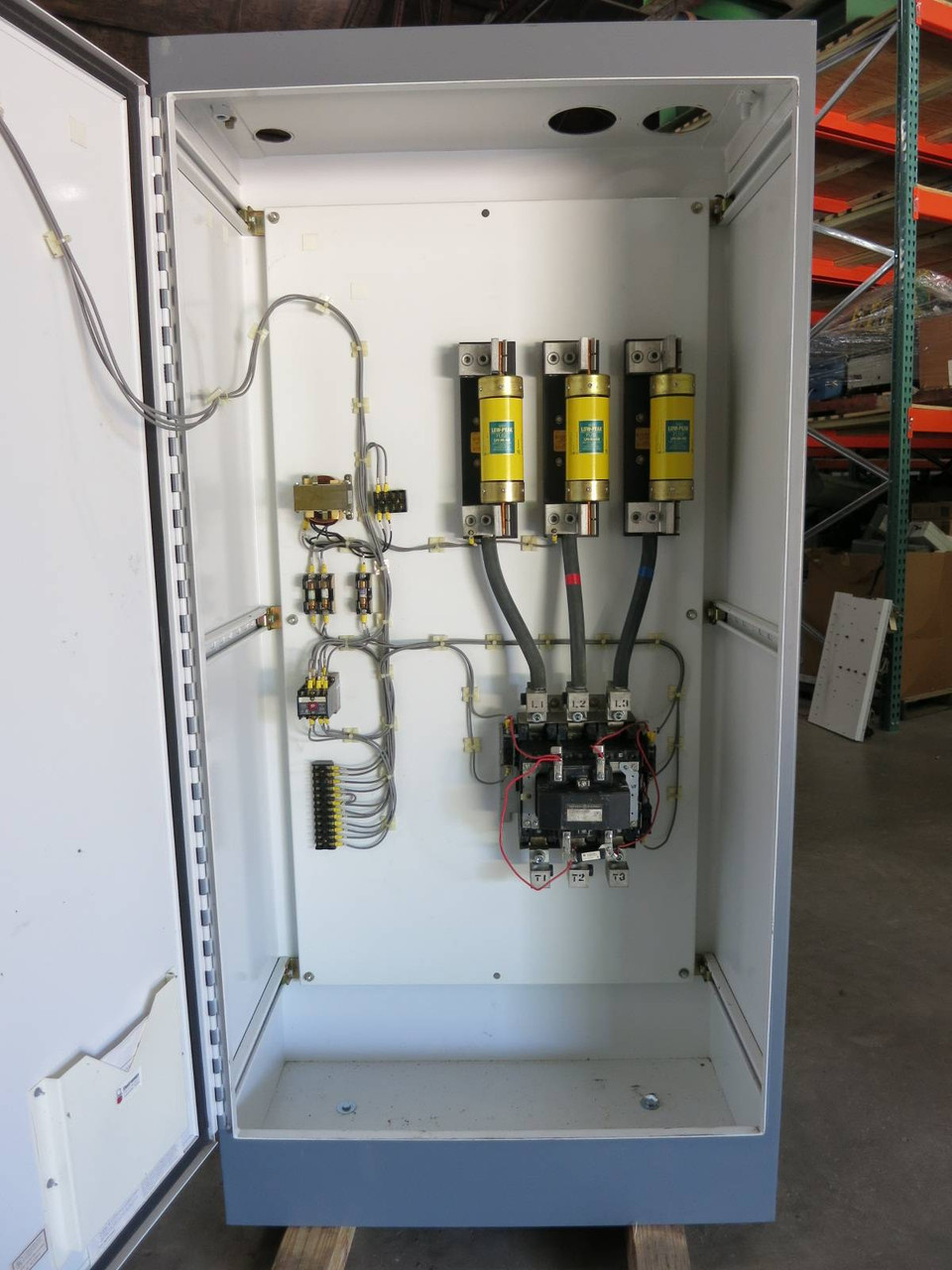 General Electric CR305HH1**AN2N Enclosed Size 6 Contactor 540A 125VDC Control GE (NP2030-5)