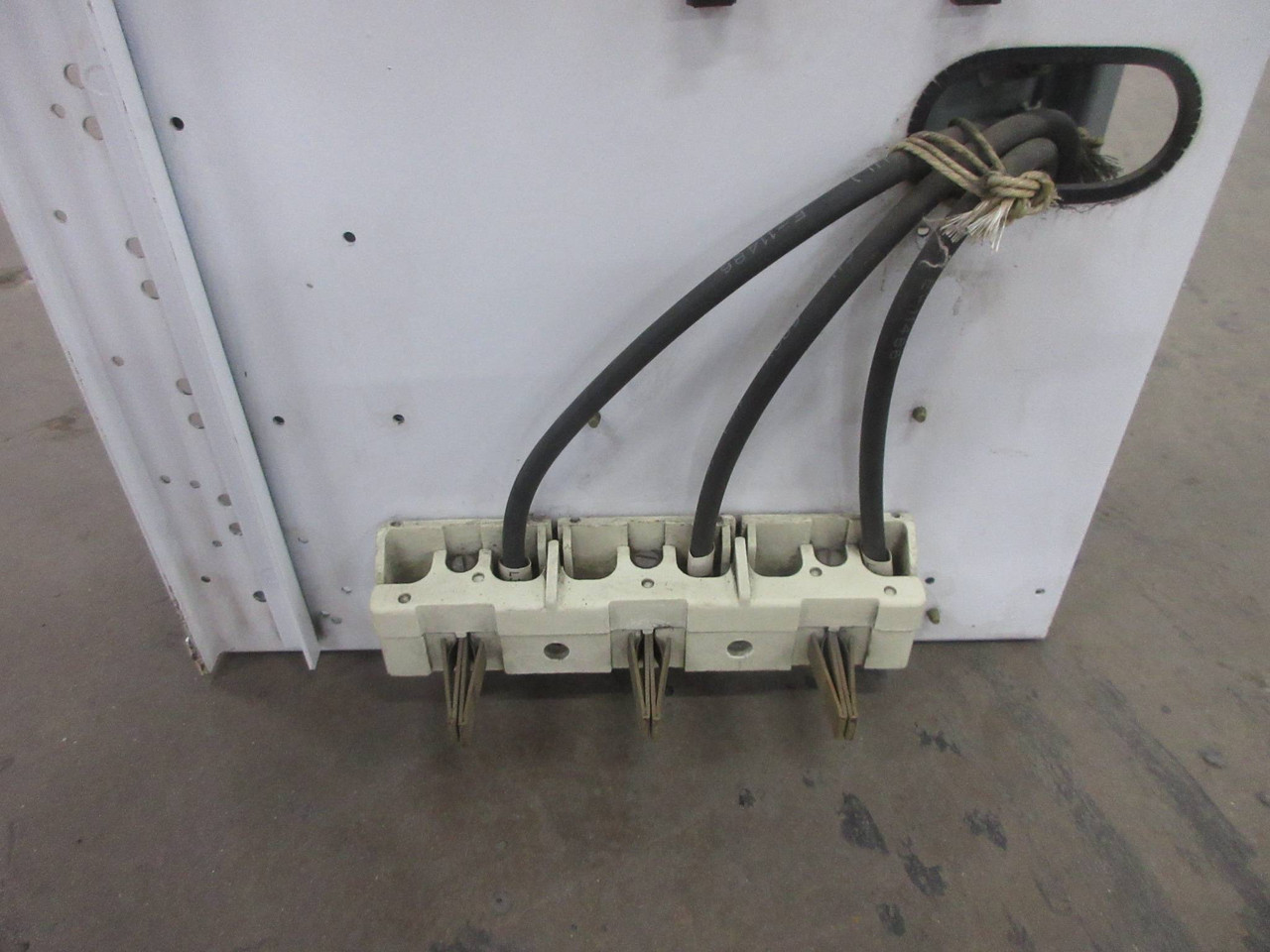 3rd Image of TK4202
