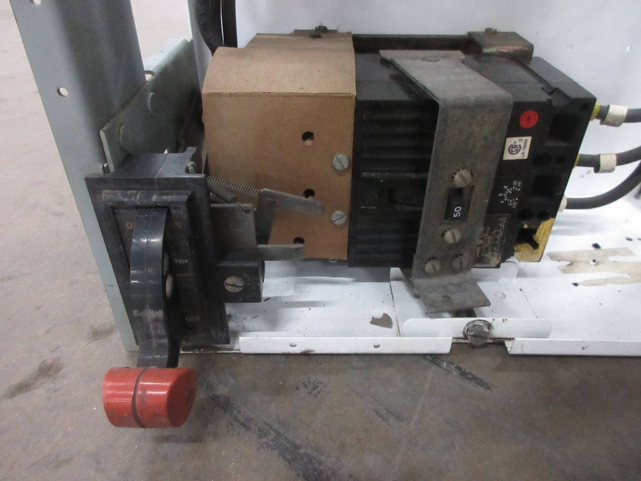 General Electric GE 8000 Size 3 Reversing Starter 50 Amp Breaker 42" MCC Bucket (TK4202-2)
