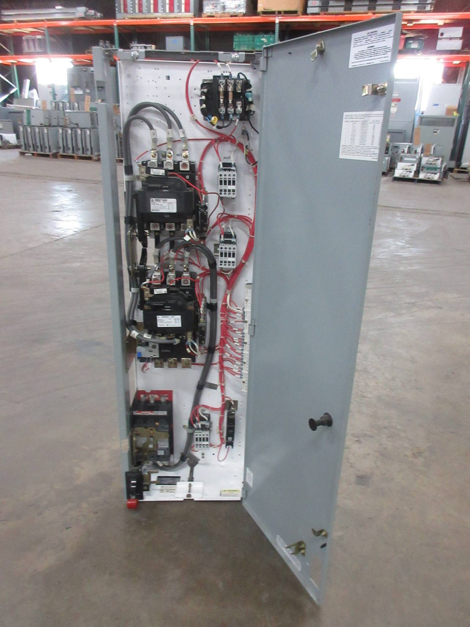 General Electric GE 8000 Size 3 Reversing Starter 70 Amp Breaker 48" MCC Bucket (TK4232-8)