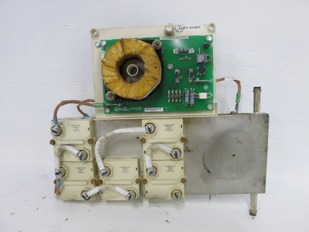 GE 173C9162ABG3 Thyristor Converter DS200-FHVA Heatsink SCR Bridge Power Module (DW0964-8)