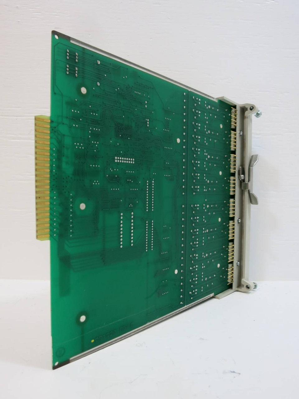 Valmet Metso Automation IOP118 081820 Relay Output Module Rev B3/F PLC IOP 118 (NP2092-1)