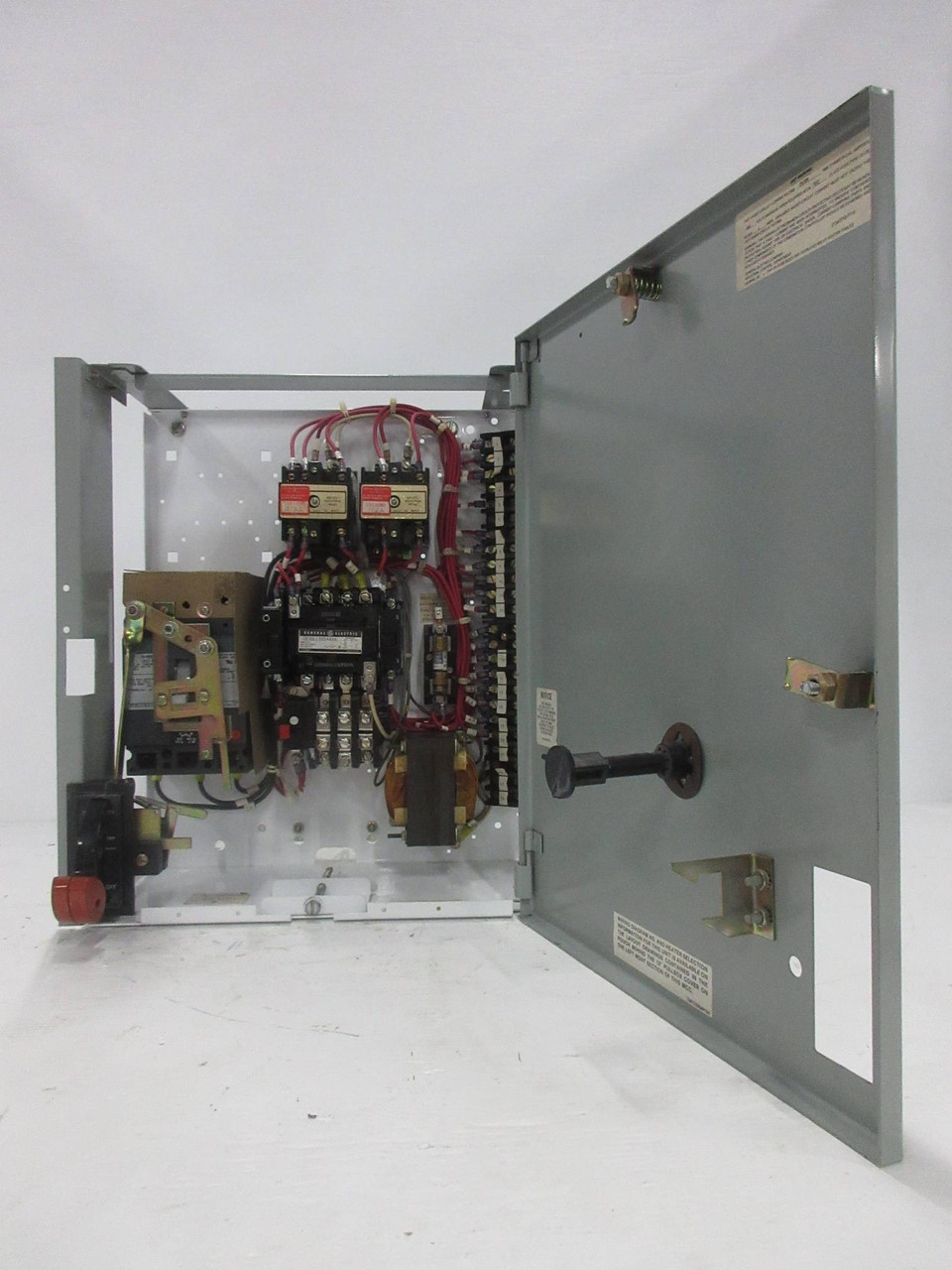 Image of General Electric GE 8000 Size 1 Starter 30 Amp TEC Breaker Type 18" MCC Bucket