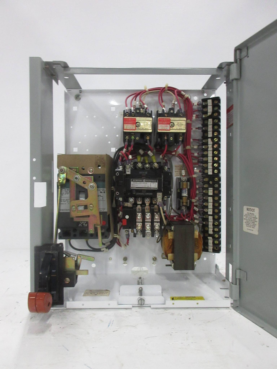 General Electric GE 8000 Size 1 Starter 30 Amp TEC Breaker Type 18" MCC Bucket (TK4252-3)