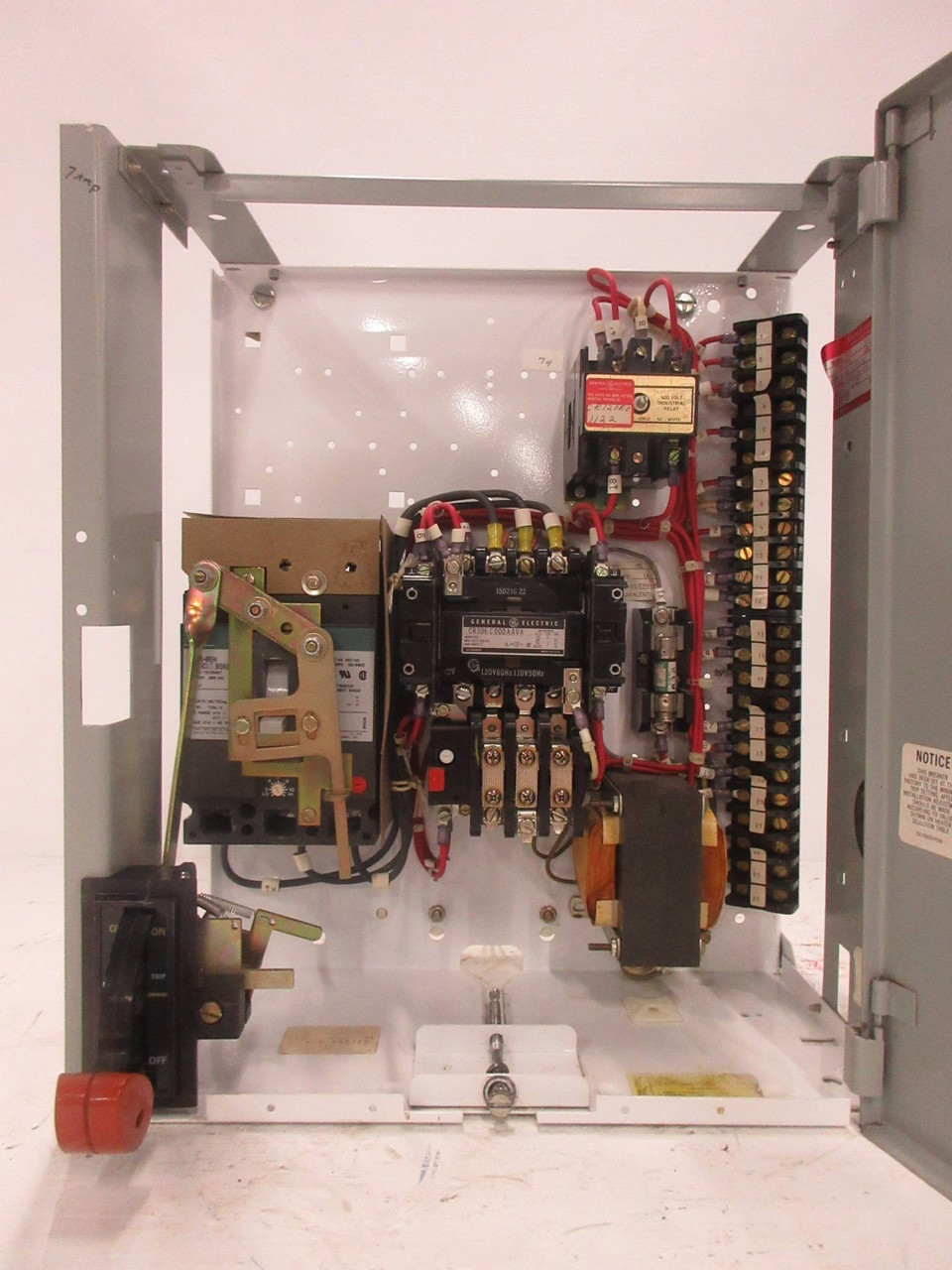 General Electric GE 8000 Size 1 Starter 7 Amp TEC Breaker Type 18" MCC Bucket (TK4251-15)