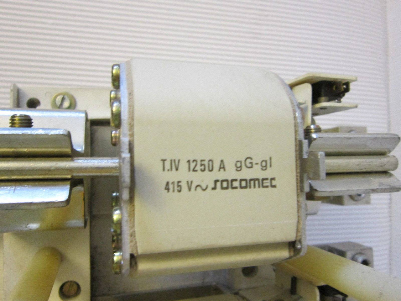 Socomec 26S04080 4 x 1250A Contactor Nu Sans CDE Frontal Type Sidel T.IV 800A gG (EBI3978-1)