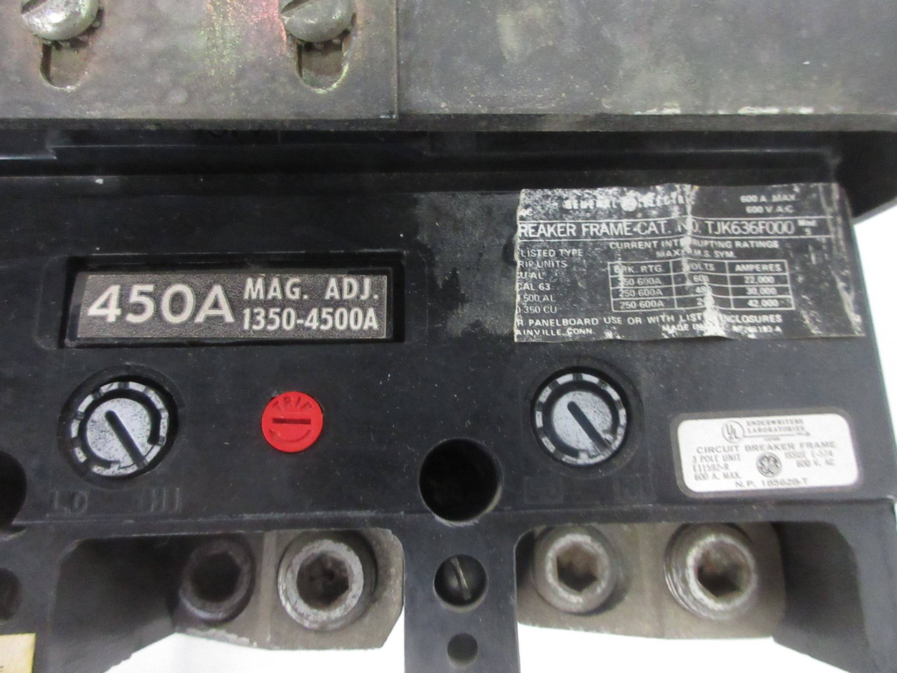 GE 8000 Series 450 Amp Main Breaker Type MCC 24" Feeder Bucket General Electric (TK4278-7)
