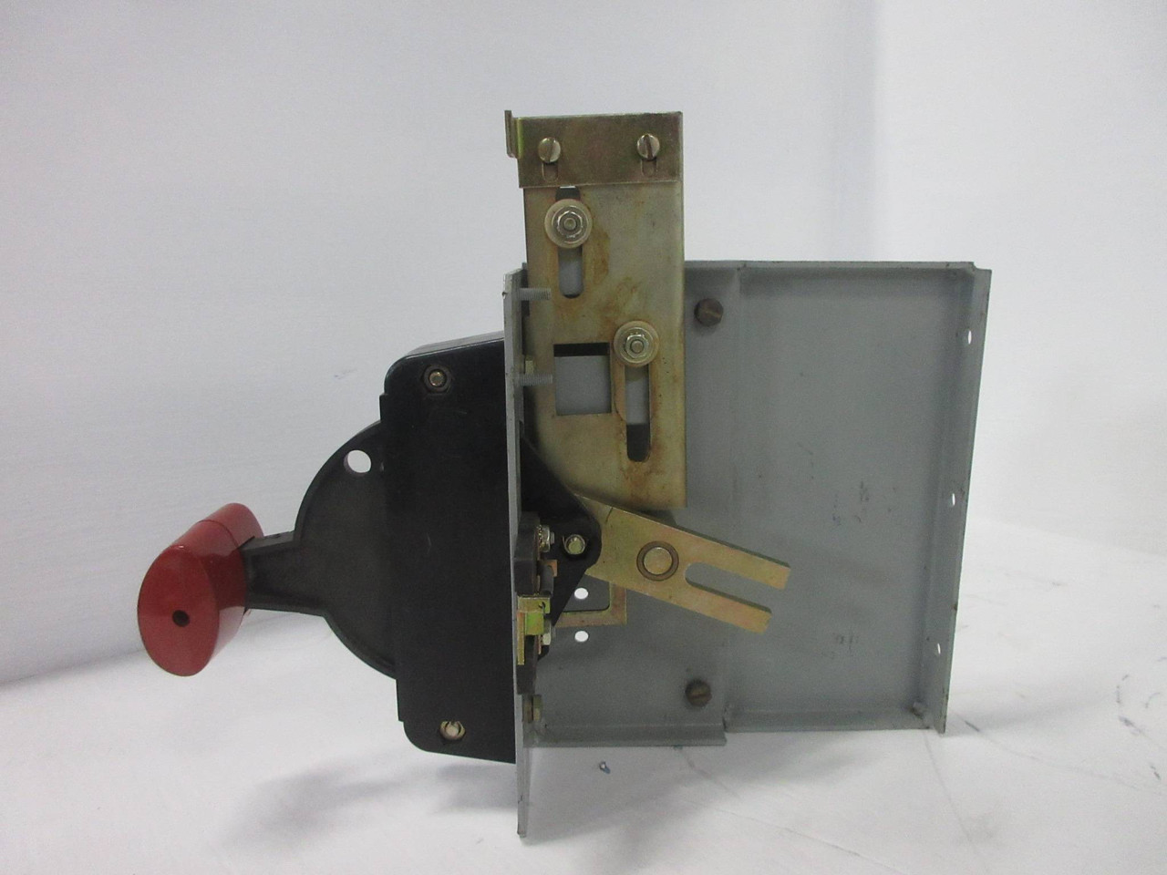 GE 8000 Series 450 Amp Main Breaker Type MCC 24" Feeder Bucket General Electric (TK4278-7)