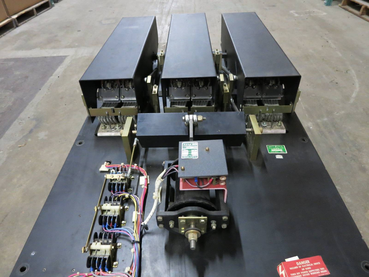 ASCO 9403200094X 2000A 480V Automatic Transfer Switch Bulletin 940 2000 Amp ATS (DW1005-3)