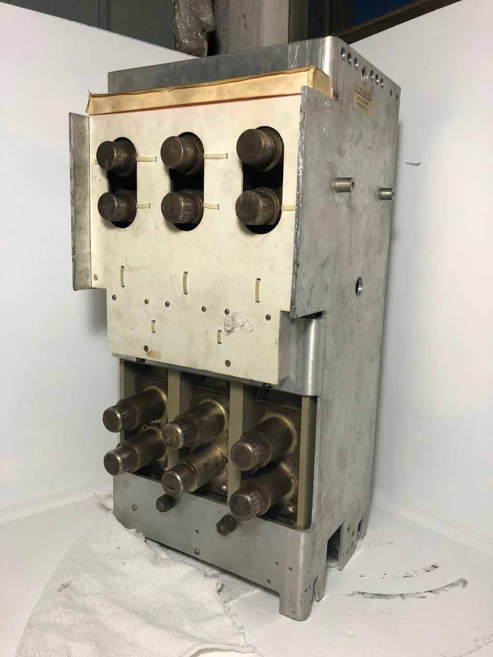 Gould I-T-E SD3B250D0000A 2500A Circuit Breaker w/ Cradle 480V 3P 2500 Amp LSIG (EM3072-1)