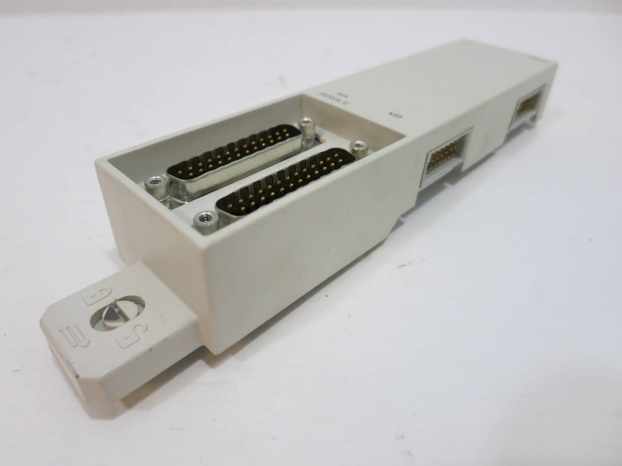 ABB TB846 3BSE021439R1 PR:A PLC Module TB 846 S800 Dual Modulebus Input Unit (NP2124-8)