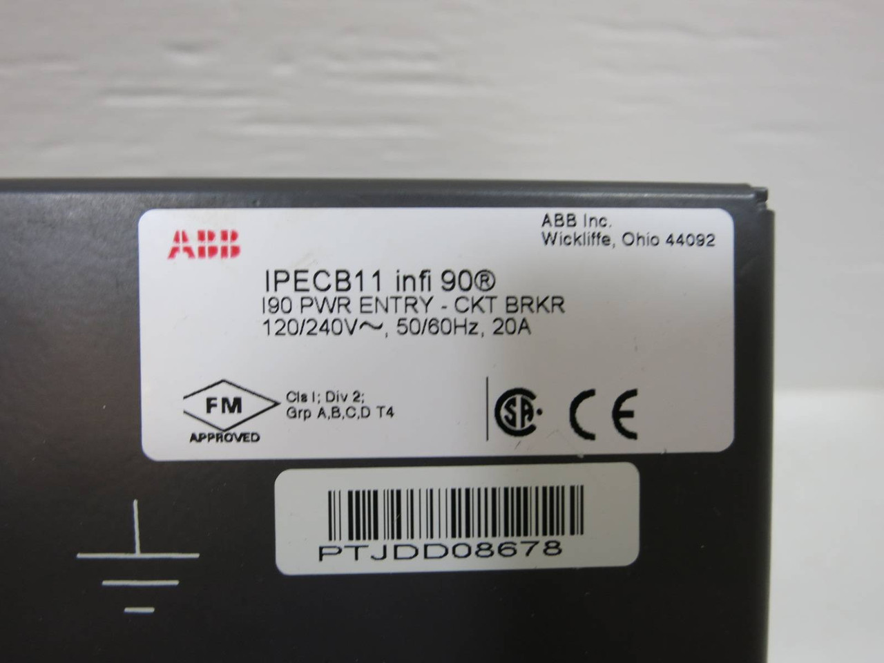 ABB IPECB11 Power Entry Circuit Breaker infi 90 120/240 VAC 20A IPEC B11 Bailey (NP2129-4)