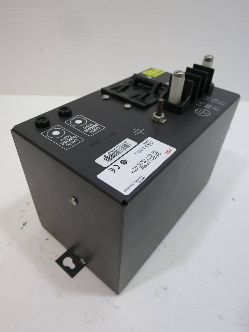 ABB IPECB11 Power Entry Circuit Breaker infi 90 120/240 VAC 20A IPEC B11 Bailey (NP2129-4)