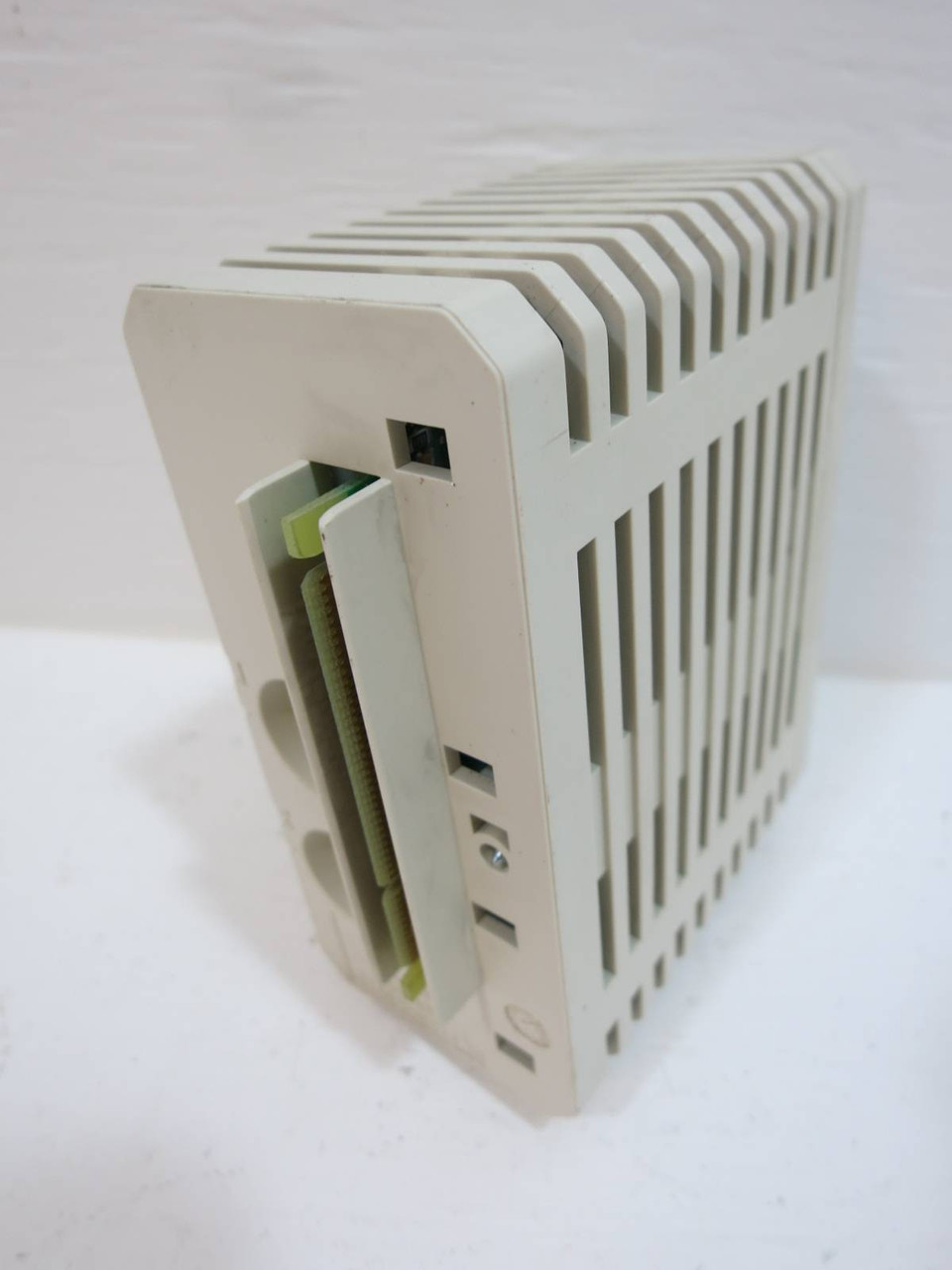 ABB TB840 3BSE021456R1 PR:T PLC Module TB 840 S800 Modulebus Cluster Modem (NP2131-11)