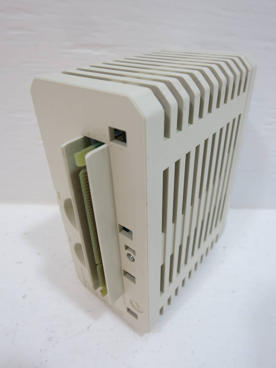ABB TB840 3BSE021456R1 PR:P PLC Module TB 840 S800 Modulebus Cluster Modem (NP2132-11)