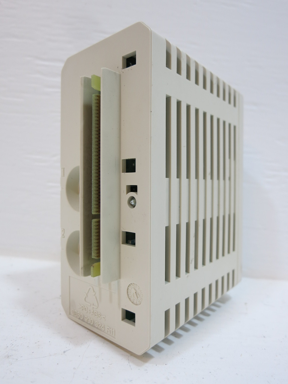 ABB TB840 3BSE021456R1 PR:P PLC Module TB 840 S800 Modulebus Cluster Modem (NP2132-11)