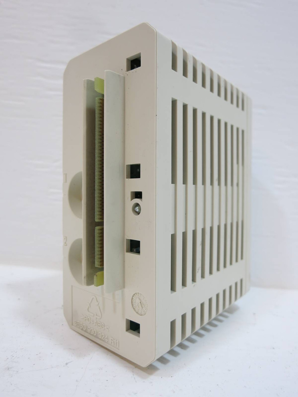 ABB TB840 3BSE021456R1 PR:P PLC Module TB 840 S800 Modulebus Cluster Modem (NP2132-11)