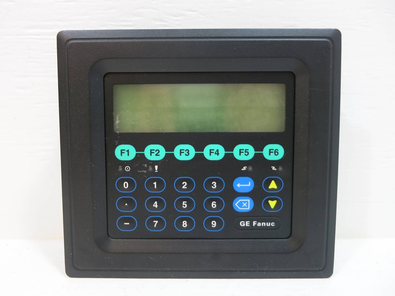 GE Fanuc IC752DFT000-EE Industrial Control Panel Display Operator Interface (NP2142-1)