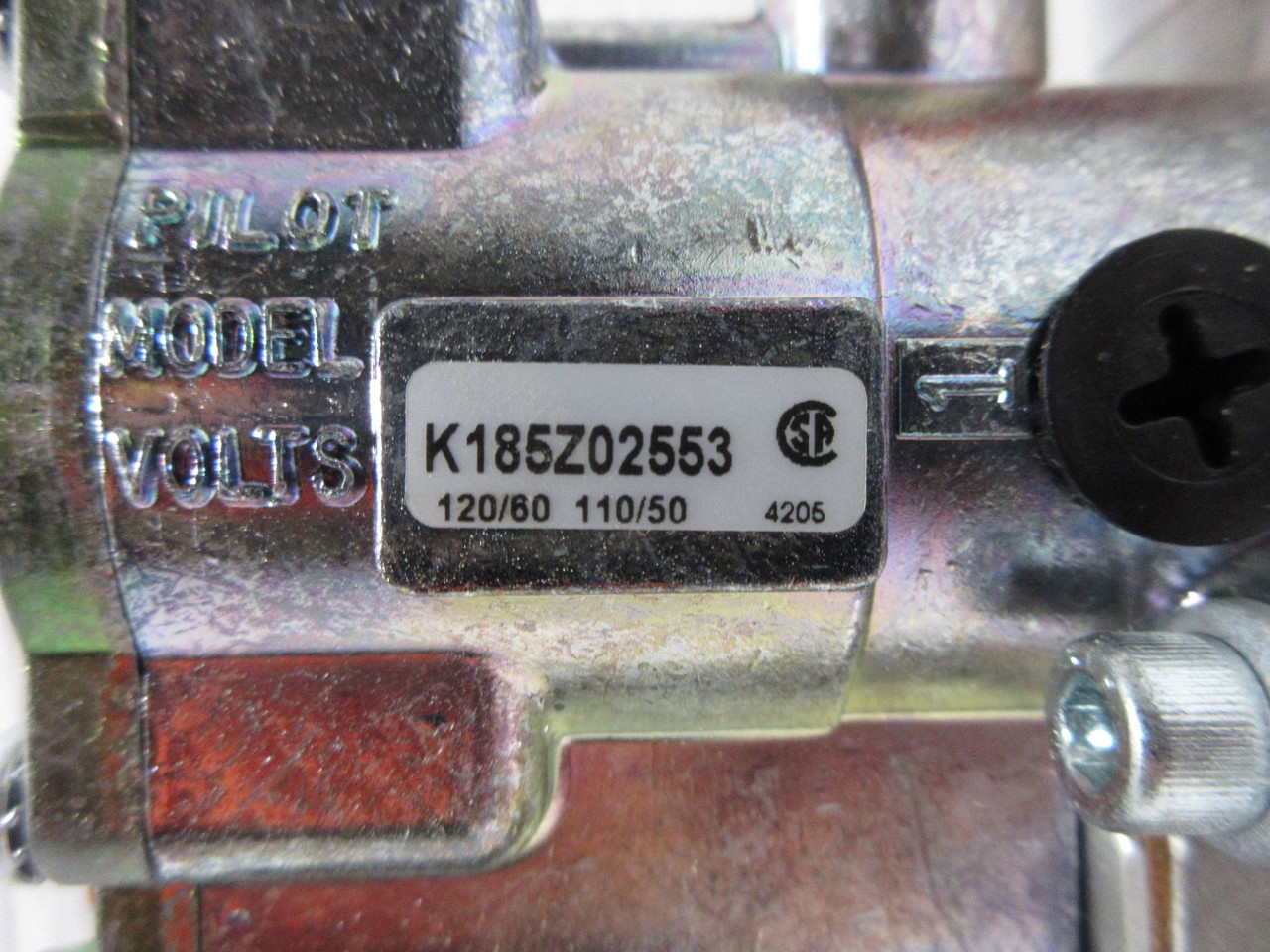 NEW Parker L5255Z21553 Solenoid Valve 110/120V 140 psi New No Box NNB (TK4315-2)