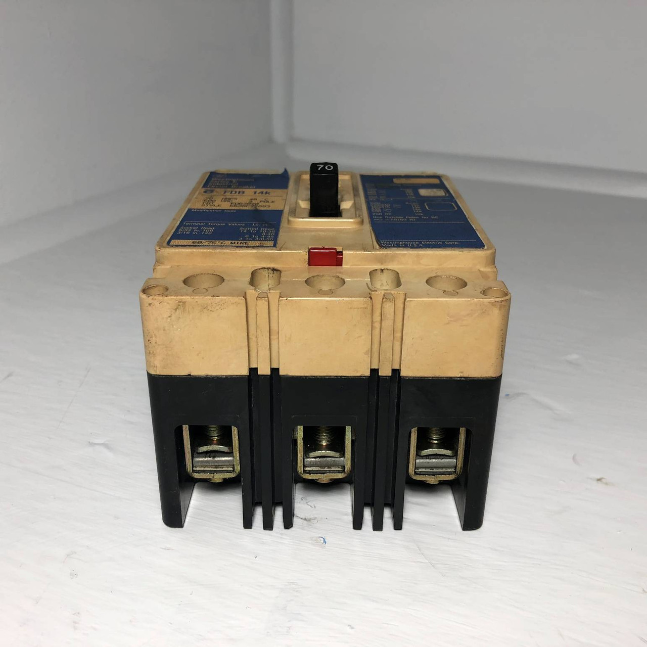 Westinghouse FDB3070 70A Circuit Breaker Matte 480/600V 3P FDB3070L 70 Amp dirty (EM3130-3)