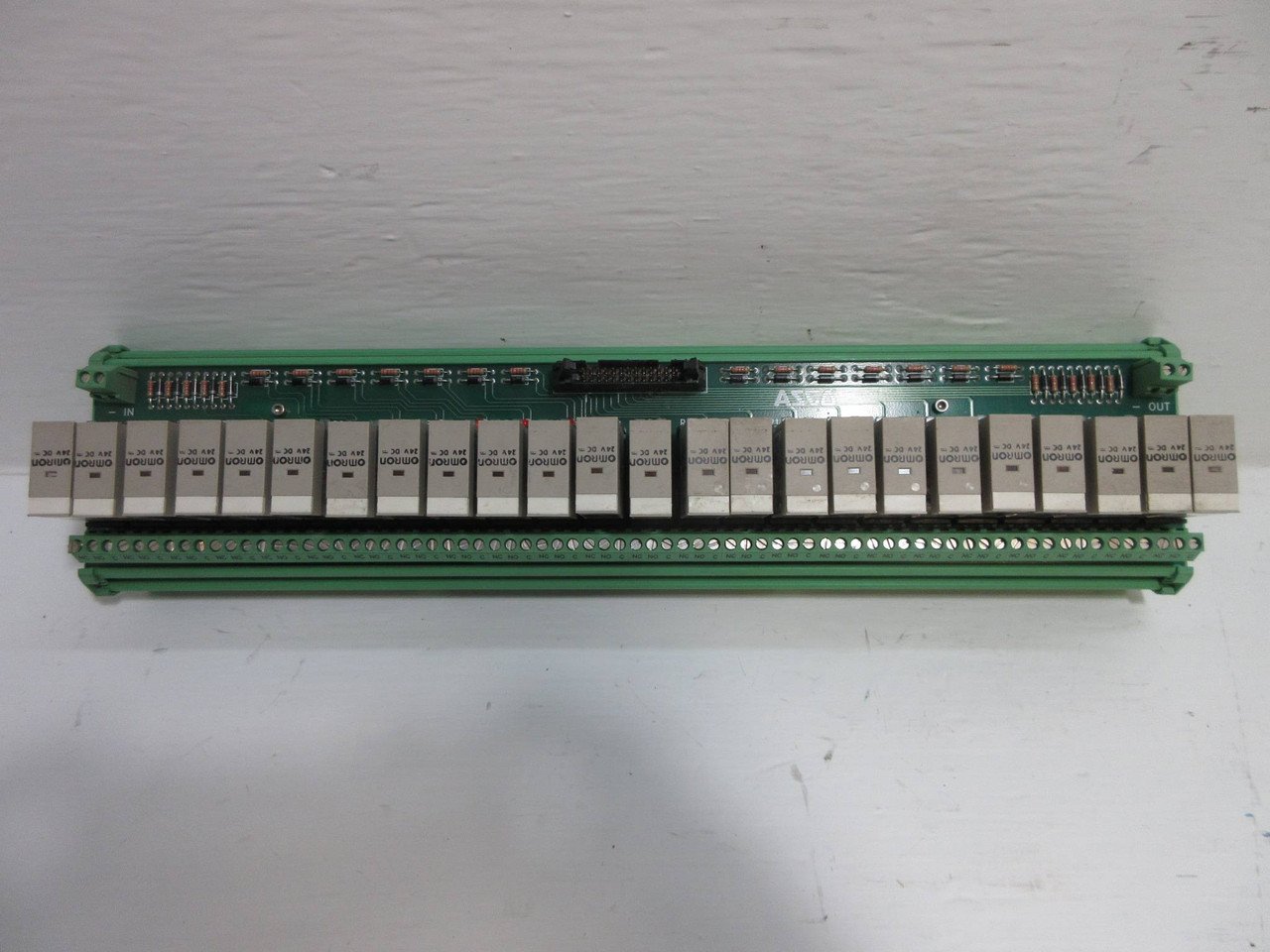 Asco 5650844 Rev 0 Relay Board PLC 24x Omron 24V-dc Relays (TK4394-4)