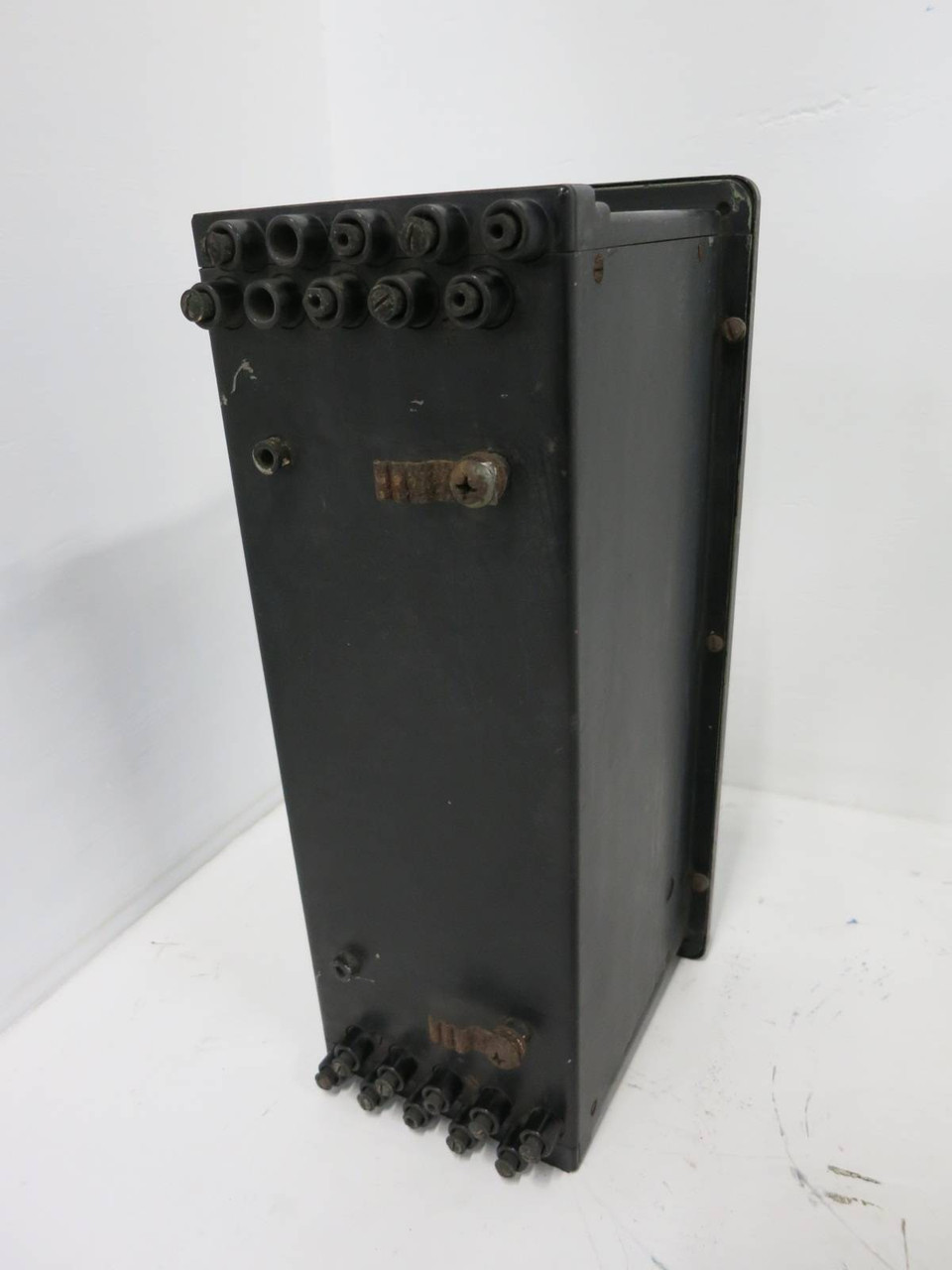 GE 12PJV11AS1A Instantaneous Voltage Relay Type PJV General Electric PJV11AS1A (DW1106-3)