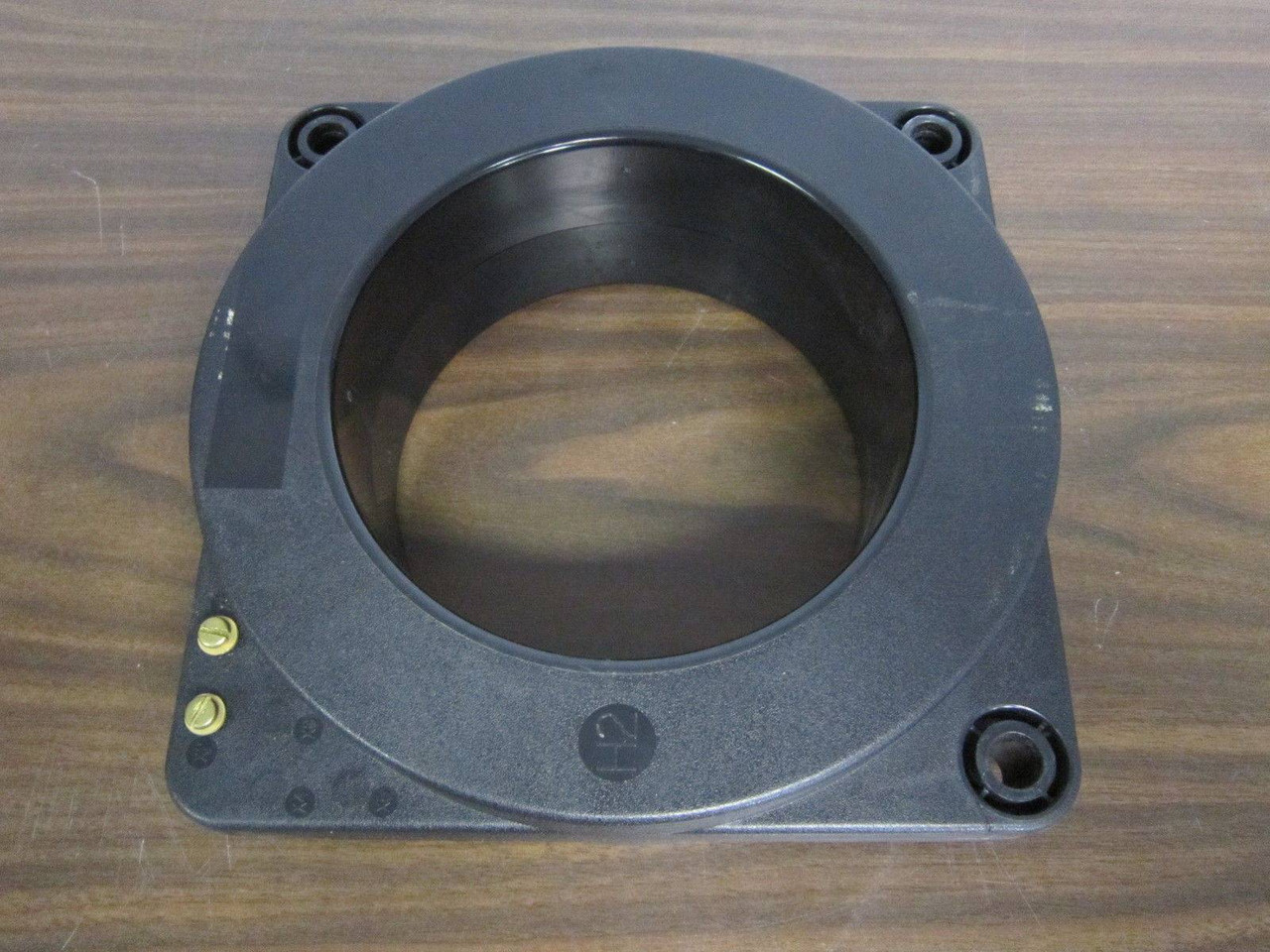 Instrument Transformer 780-122 Current Transformer Ratio 1200:5 A 600V 780122 (EBI2474-2)