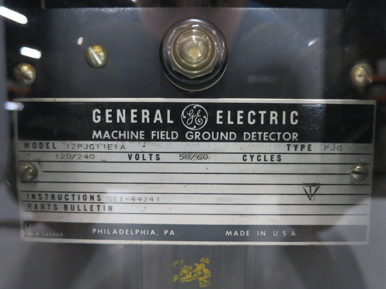 GE 12PJG11E1A Machine Field Ground Detector Relay 120/240 V Type PJG 60 Hz (DW1119-4)