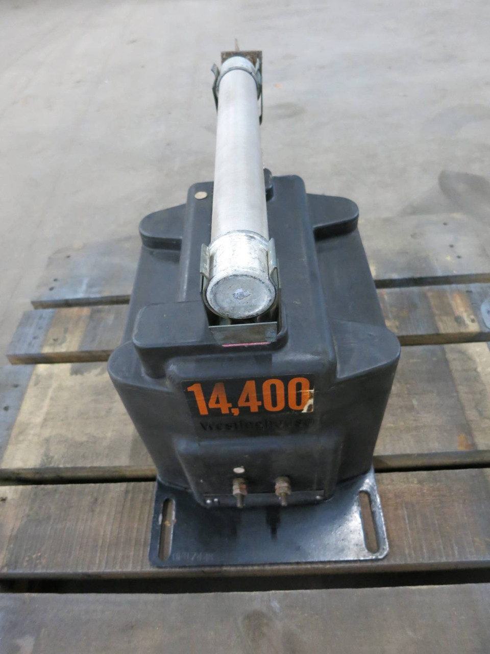 Westinghouse 600A313G08 PTM-110 Potential Transformer 14400/14400GY V 120:1 CT (DW1132-1)