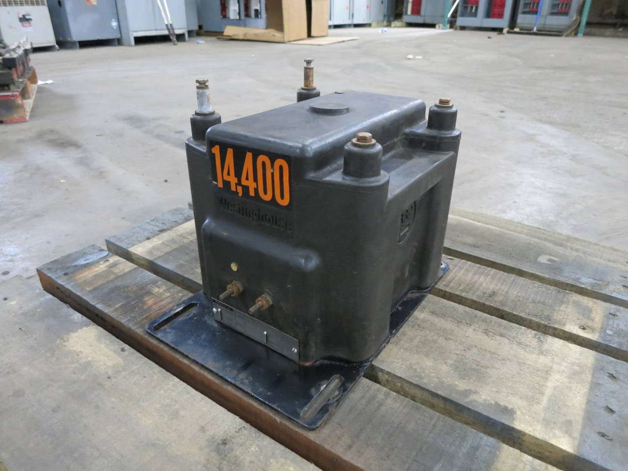 Westinghouse 600A312G08 PTM-110 Potential Transformer 14400/14400Y V 120:1 CT (DW1131-1)