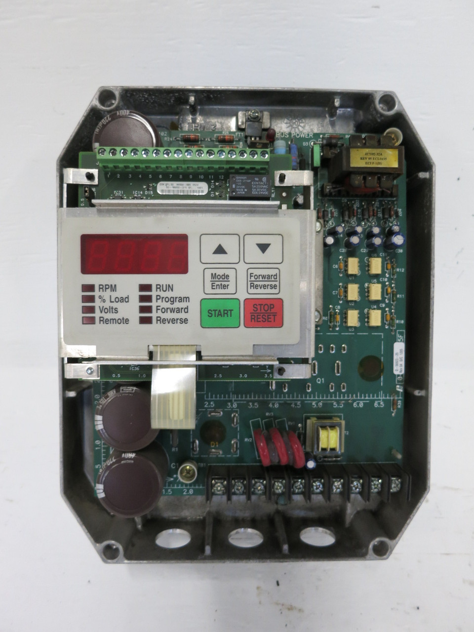 Reliance Electric 1SU51002 2HP SP500 AC VS Drive 2 HP 575V 3PH 3.4A 3.4 Amp (DW1145-5)