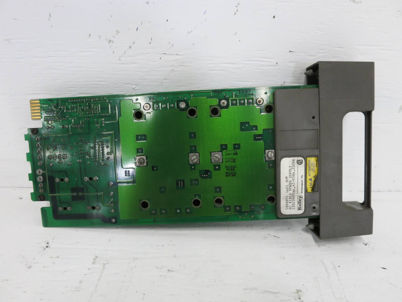 Bailey IEPAF01 infi-90 AC Field Power Supply Module Assy 6637642K2 ABB Symphony (DW1165-3)