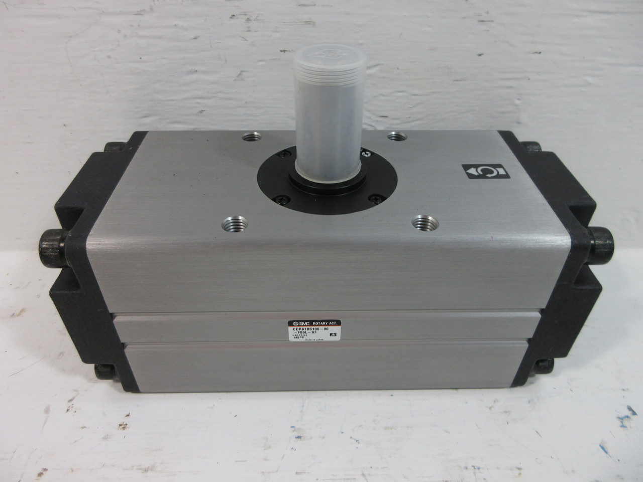 New SMC CDRA1BS100-90-F59L-XF Rotary Valve Actuator 145 PSI NNB (TK4446-1)