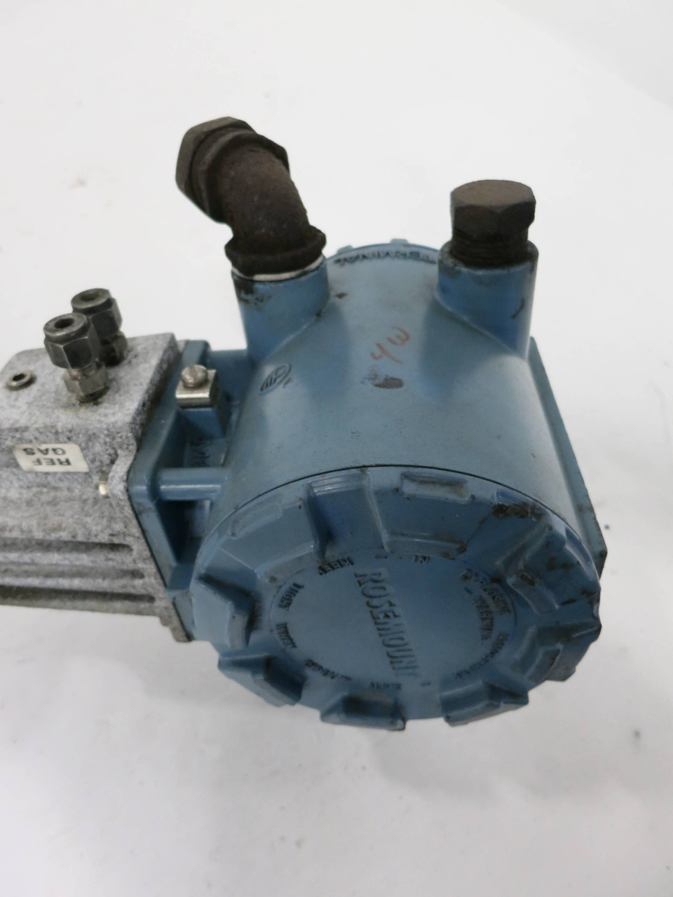 Rosemount OXT4ADR 12411203 Oxymitter DR 4000 Oxygen Probe Analytical 115V 500VA (DW1192-4)