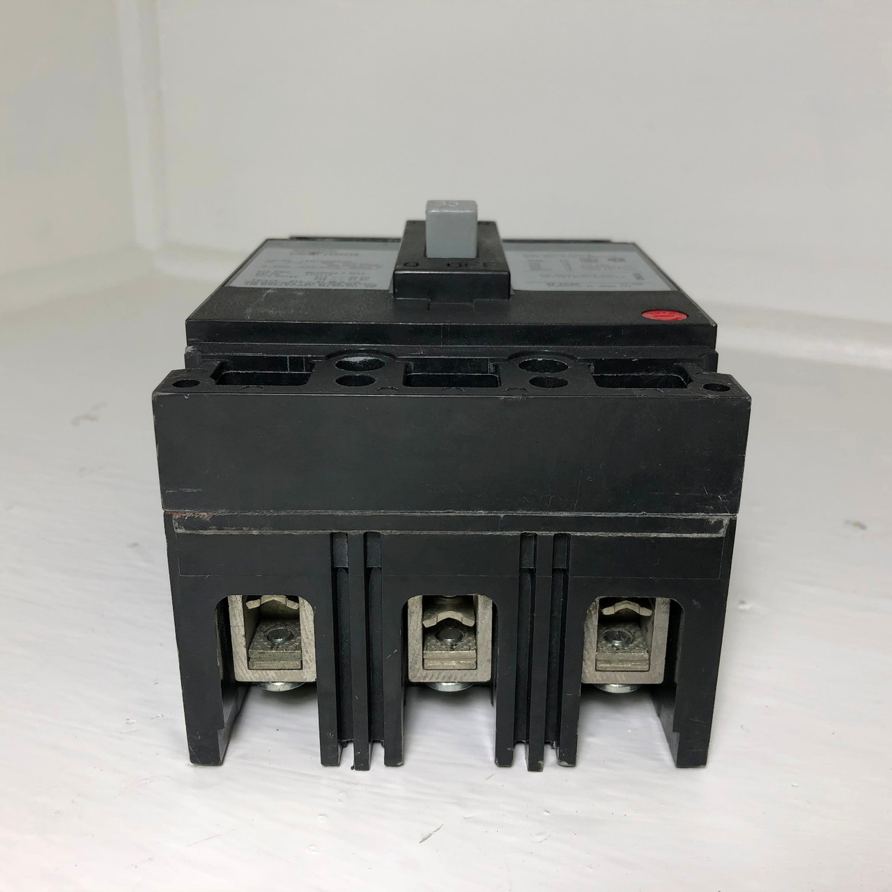 GE TED136035WL 35A Circuit Breaker Green 3P 600V 35 Amp HACR General Electric (EM3205-1)