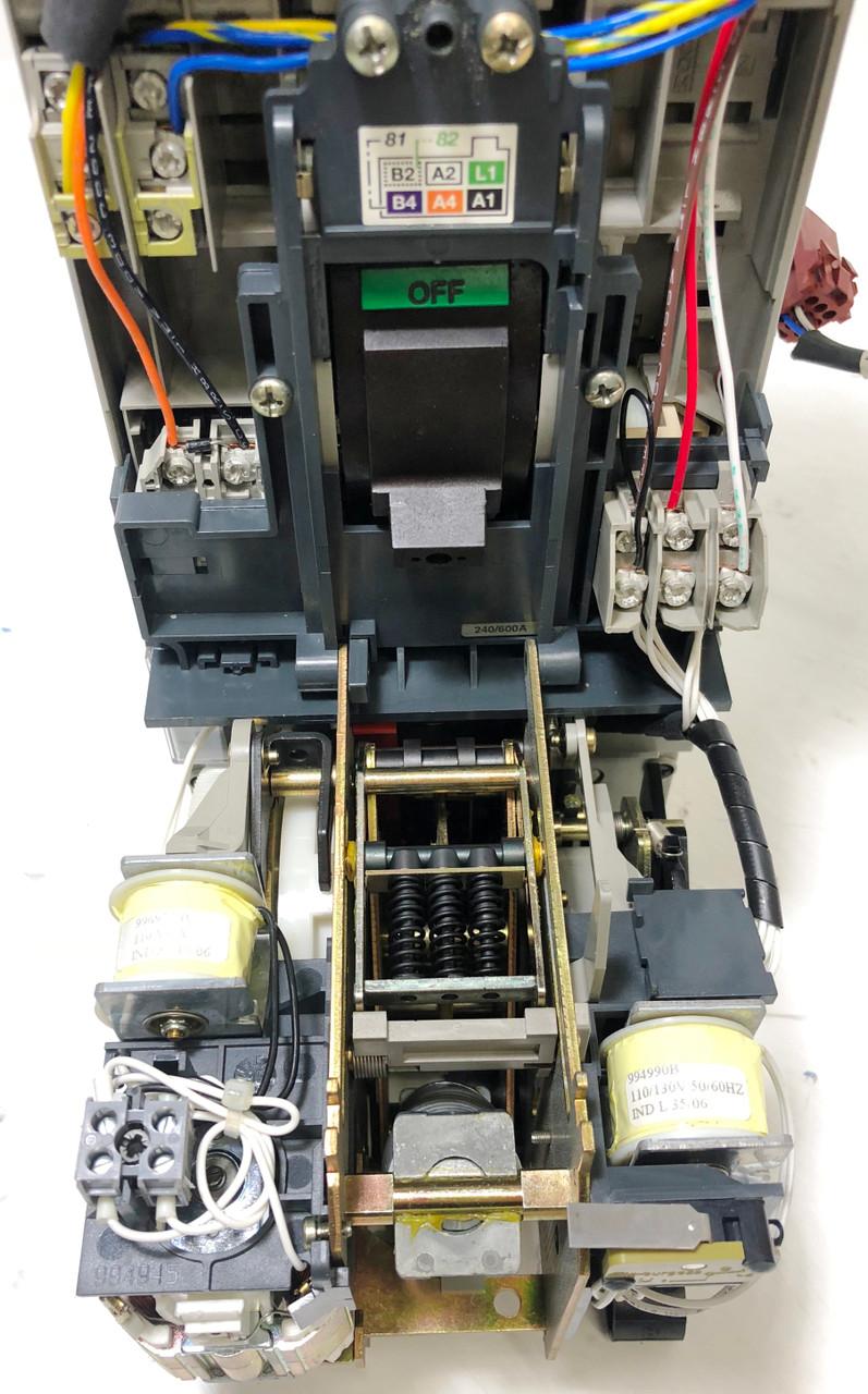 Merlin Gerin NSJ600H 600A Circuit Breaker w/ Operating Mechanism & Shunt 600 Amp (EM3216-3)