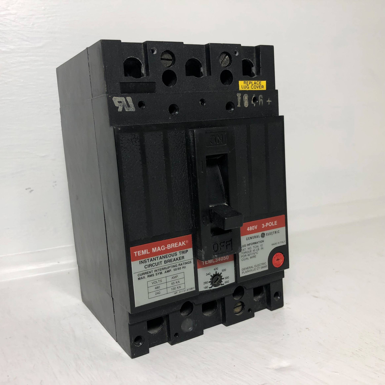 GE TEML34050 50A Mag-Break Circuit Breaker 480 VAC 3P 50 Amp General Electric (EM3230-1)