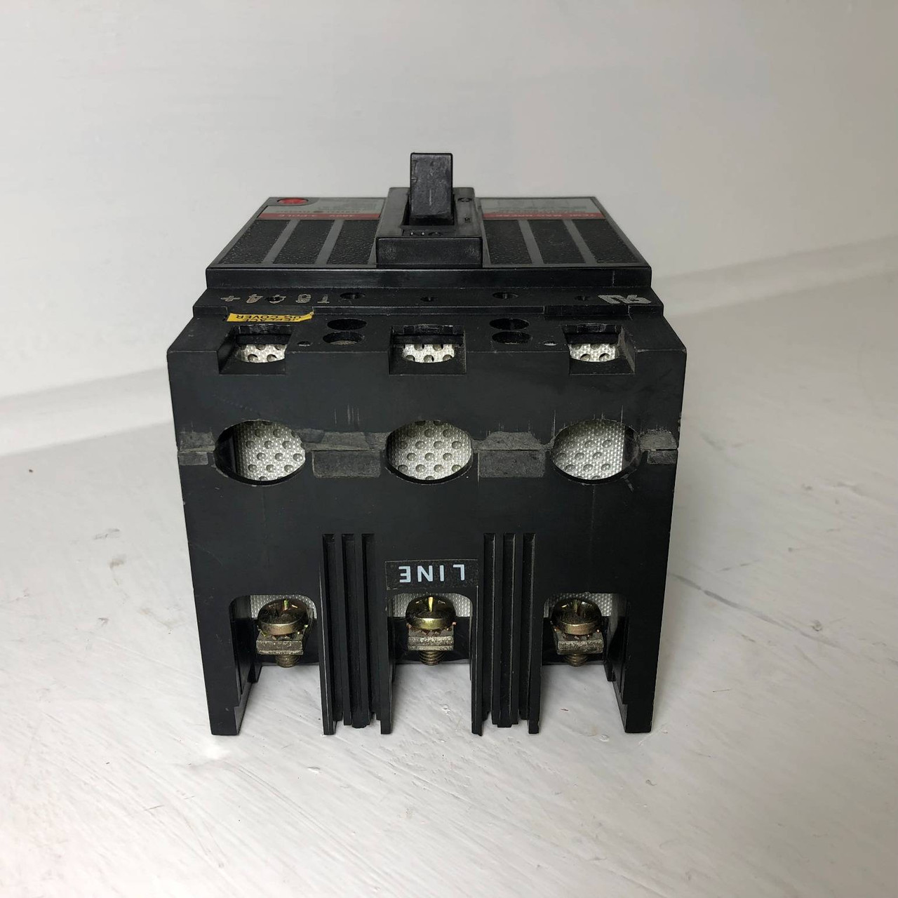 GE TEML34100 100A Mag-Break Circuit Breaker 480 VAC 3P 100 Amp General Electric (EM3231-2)