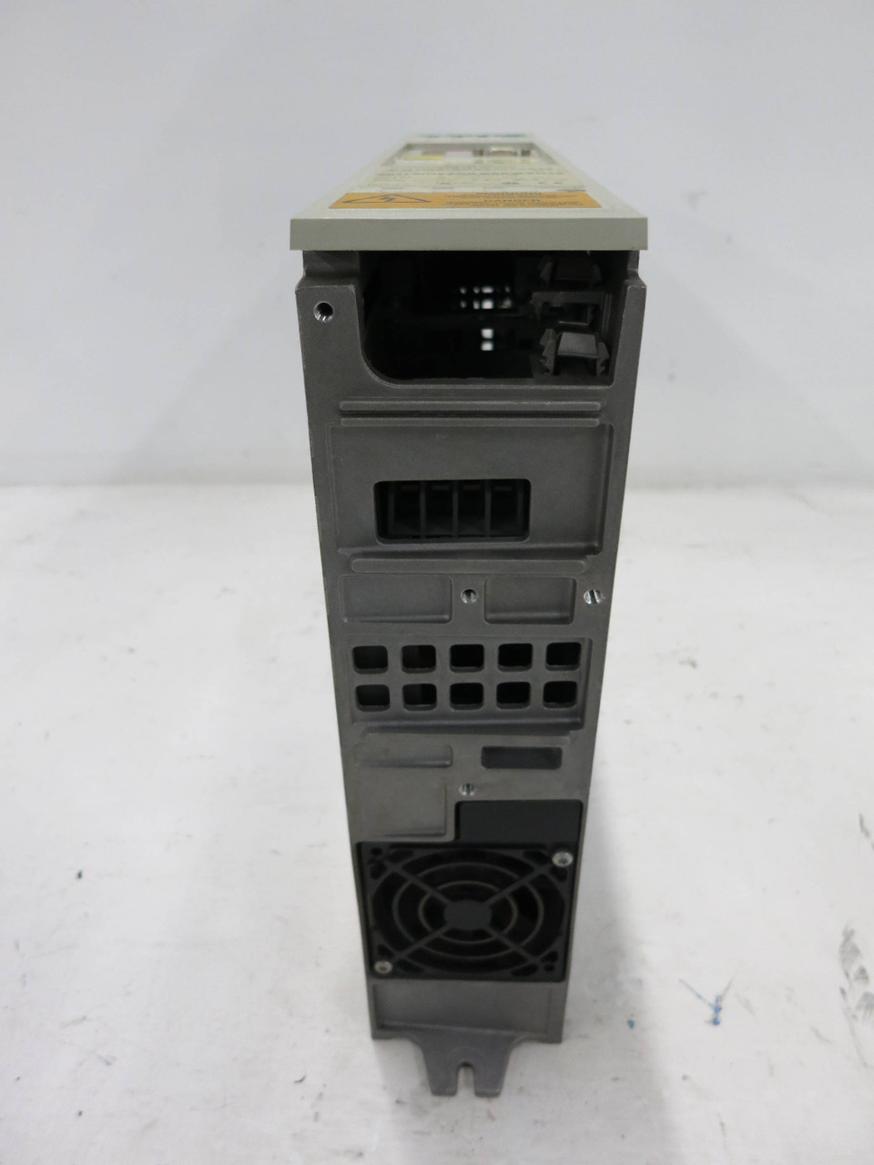 Siemens 1P 6SE7018-0TA21 DC Inverter Simovert VC 8A Drive Controller w/ Cards (DW1305-4)