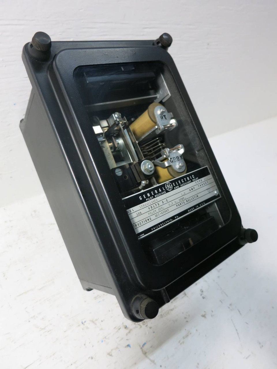 General Electric 12BCA11AV2A Pilot Receiver and Auxiliary Relay GE 125Vdc BCA (TK4579-2)