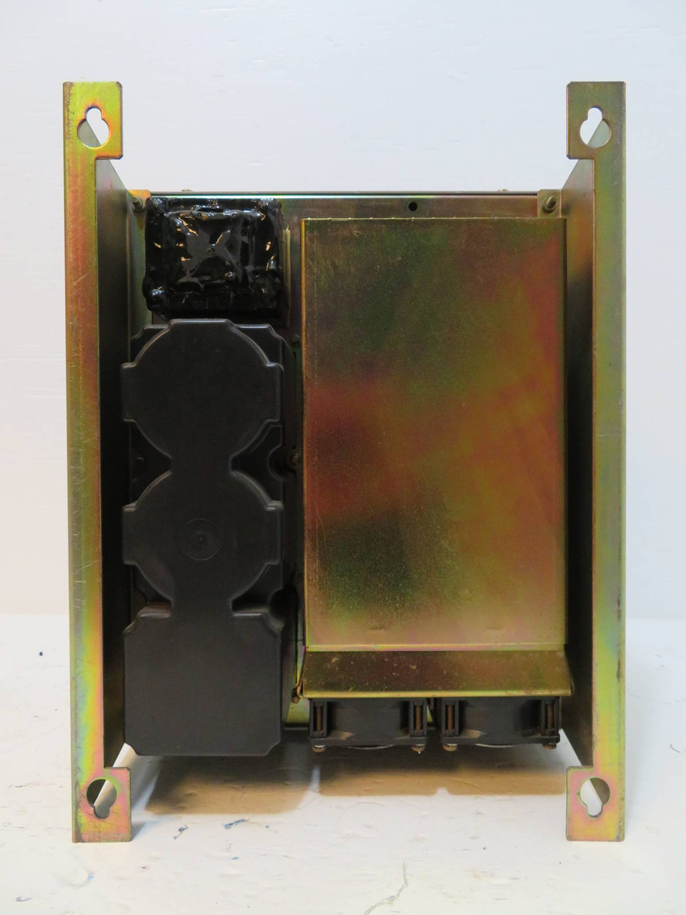 Allen Bradley 1336S-BRF100-AA-EN4-HA2-L5 10HP 480V 1336 Plus AC VS Drive AB (NP2160-3)