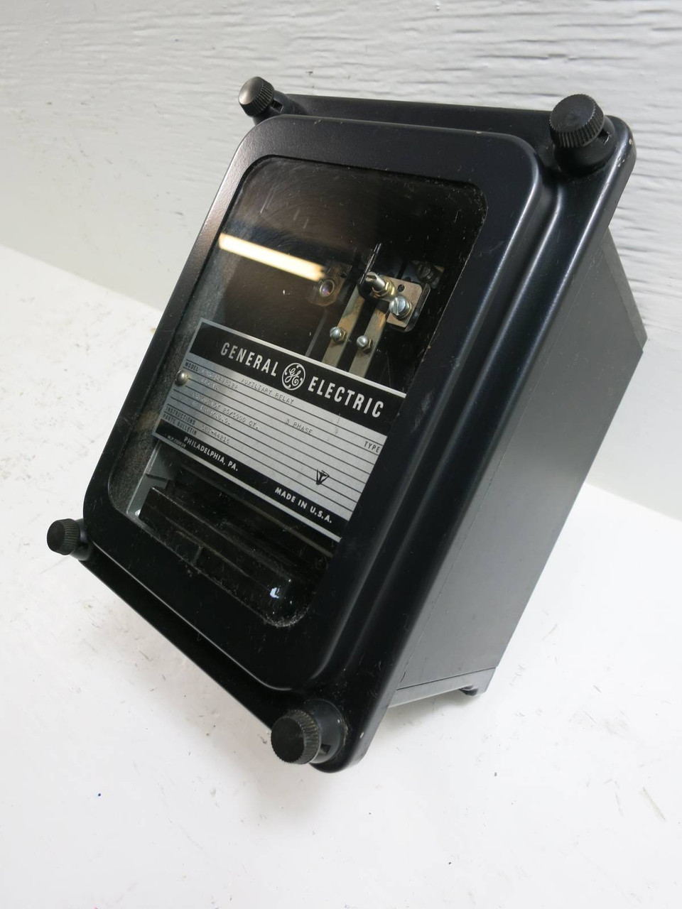 General Electric 12HGA14AR12A Auxiliary Relay GE 115V 3PH 25/5000 CY. Type HGA (TK4598-1)