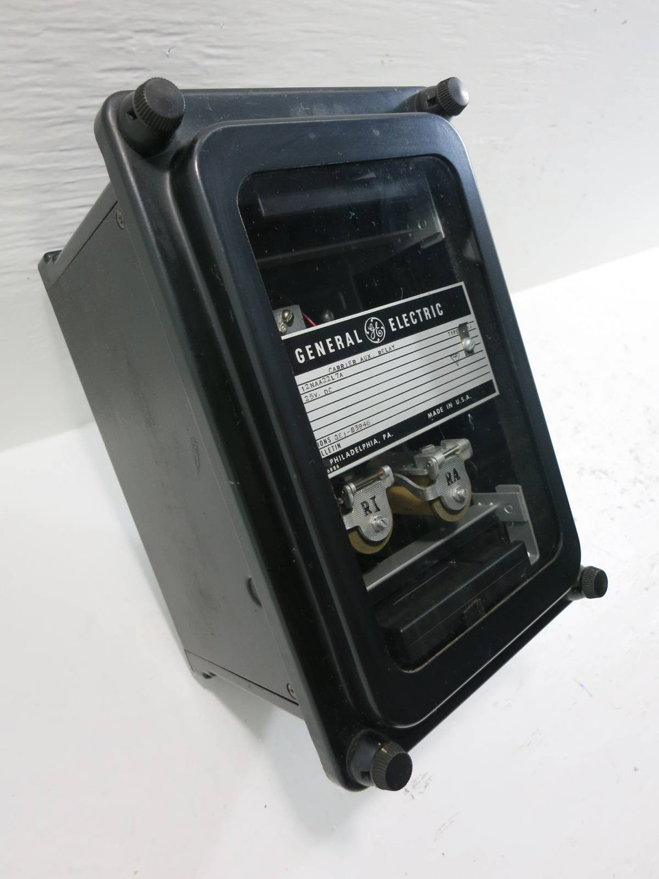 Image of General Electric 12NAA22L7A Carrier Auxiliary Relay GE 125-Vdc Type NAA