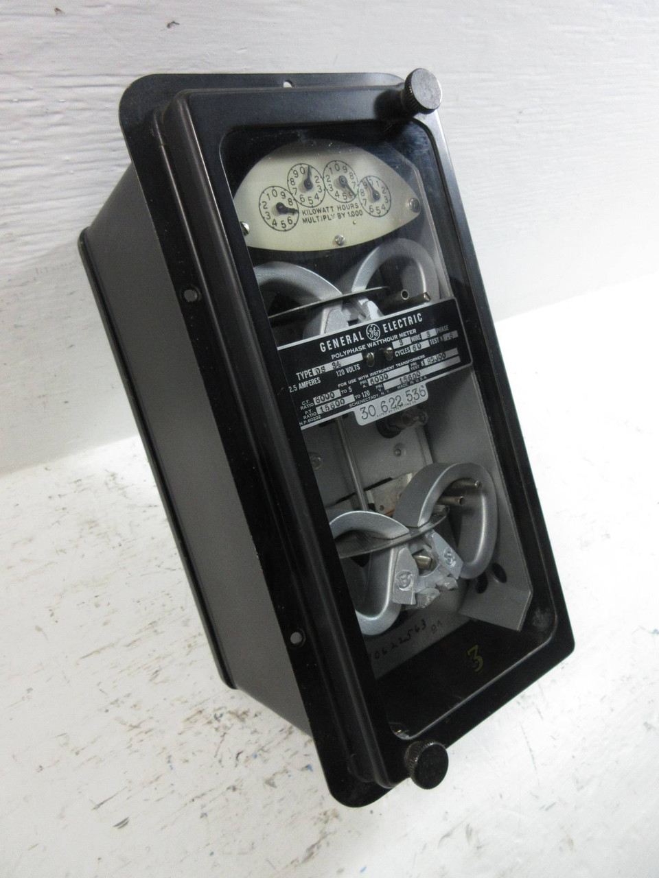 General Electric DS-34 Polyphase Watthour Meter 2.5A 120V 3W 3PH 60Cy Watt Hour (TK4618-5)