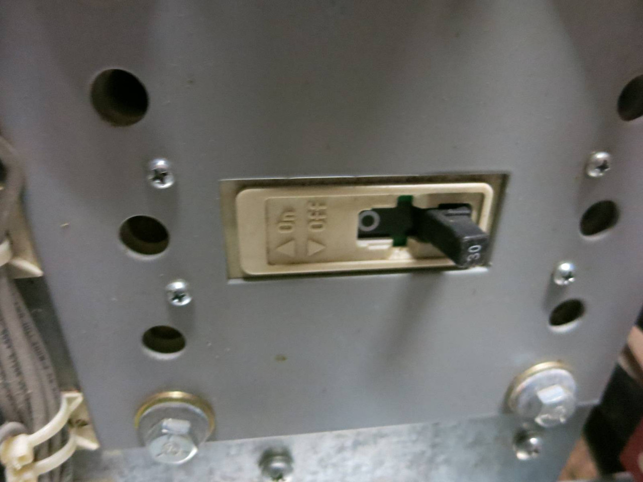 Cutler Hammer CPSHX480YSLTCA Clipper Transient Voltage Surge Suppressor 480Y/277 (PM2907-1)