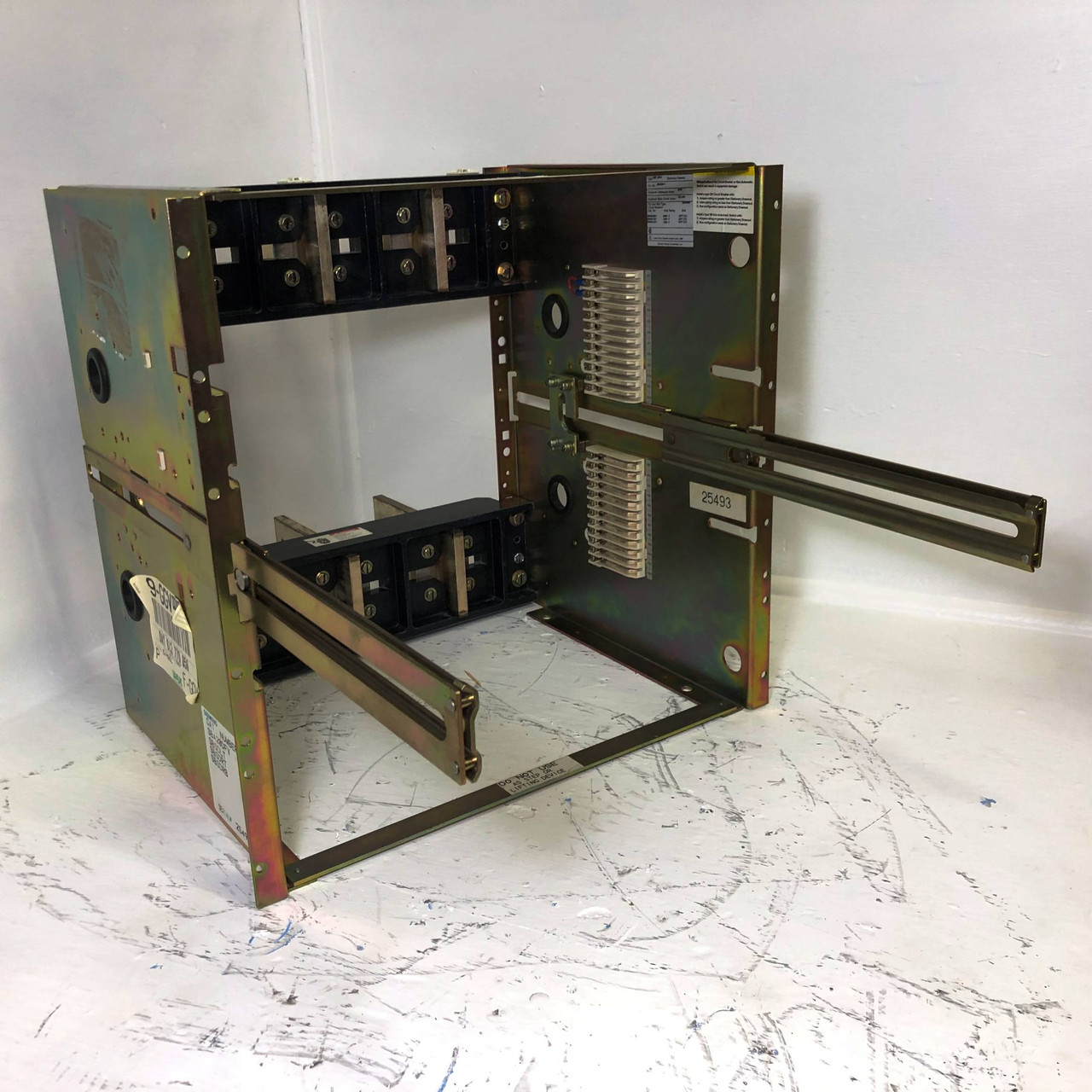 Siemens SBA20DFV Type SBA 2000 Amp Stationary Drawout SBA SBS SBH Breaker 2000A (EM3277-7)