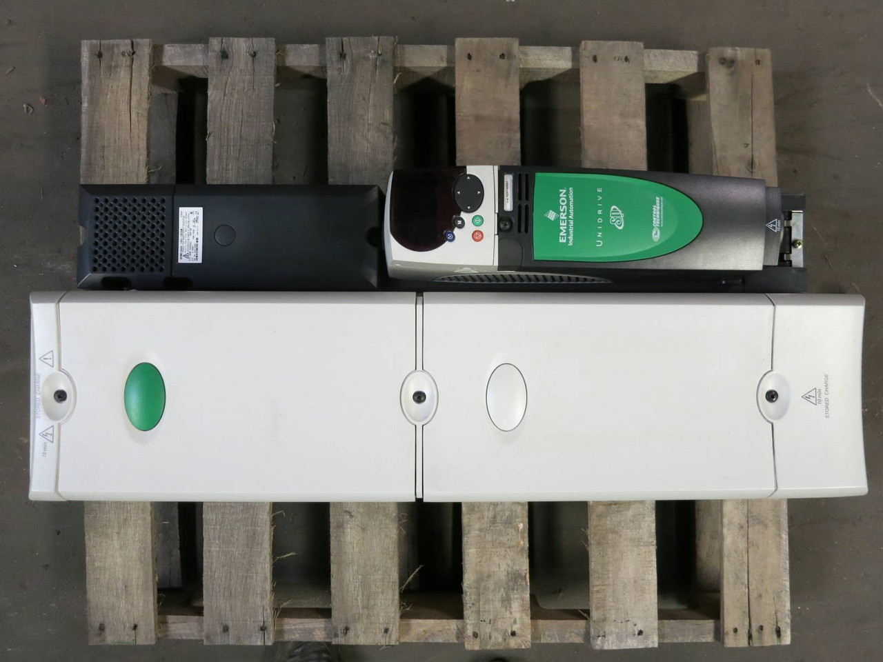 Emerson SPMD1624 160kW/185kW 168A/192A Unidrive VS Drive Control Techniques View (PM2917-6)